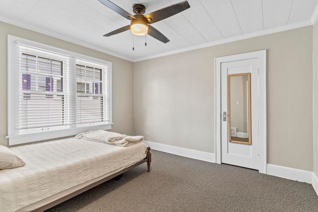 1723 S Jefferson Avenue, Springfield, MO 65807