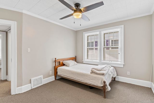 1723 S Jefferson Avenue, Springfield, MO 65807