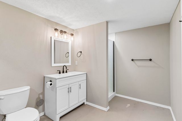 1723 S Jefferson Avenue, Springfield, MO 65807