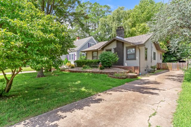 1723 S Jefferson Avenue, Springfield, MO 65807