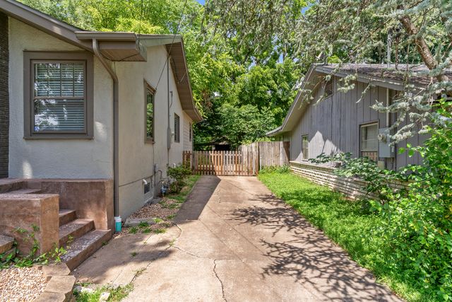 1723 S Jefferson Avenue, Springfield, MO 65807