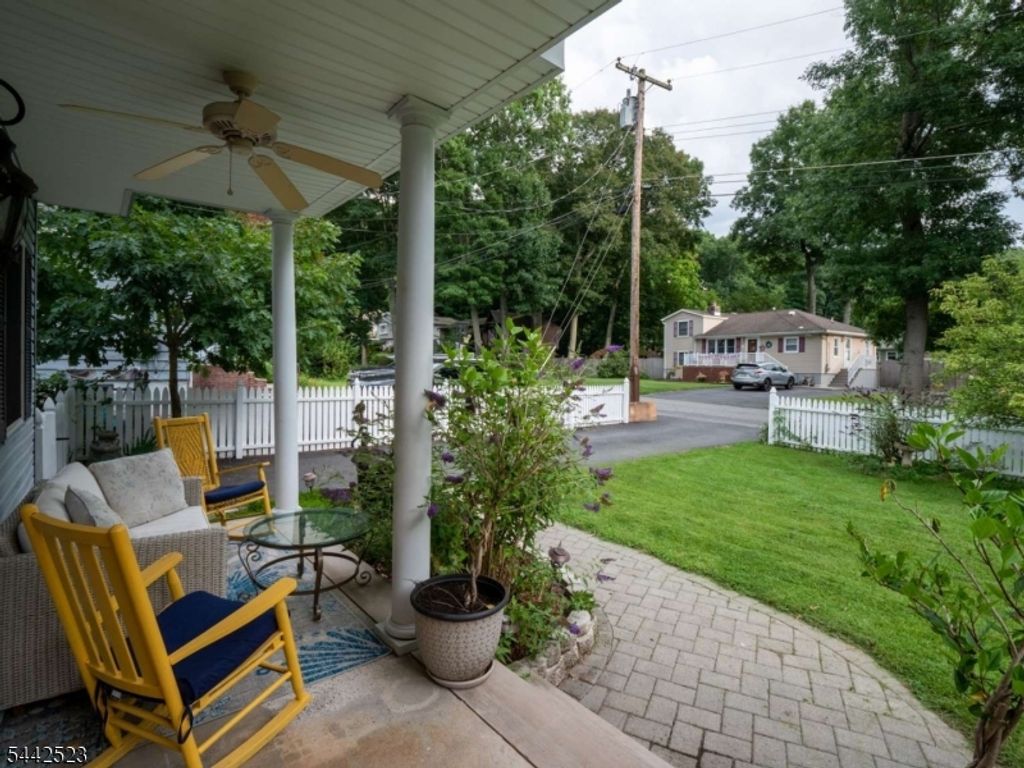 3 Wildwood Rd, Byram Twp., NJ 07874 — photo 2