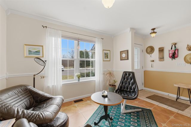 64 Tee Lane, Red Hook, NY 12571