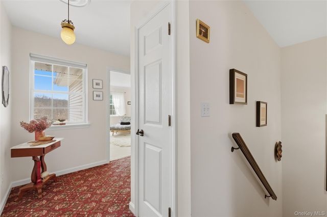 64 Tee Lane, Red Hook, NY 12571