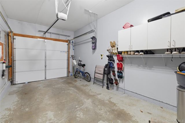 64 Tee Lane, Red Hook, NY 12571