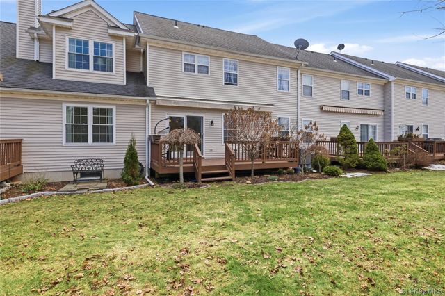 64 Tee Lane, Red Hook, NY 12571