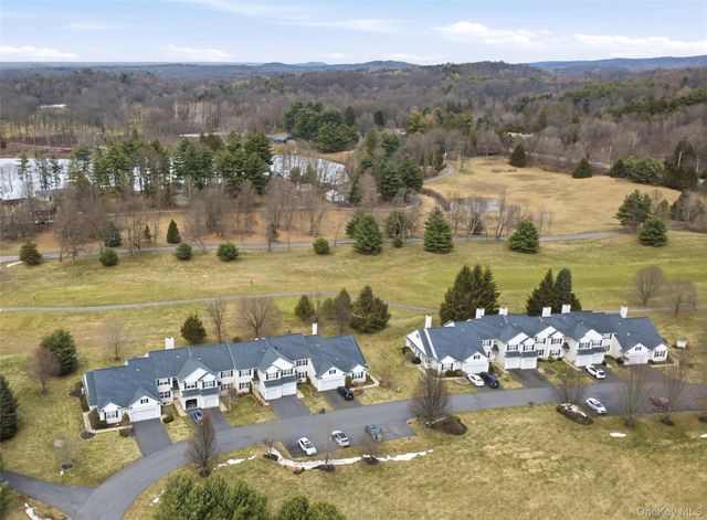 64 Tee Lane, Red Hook, NY 12571