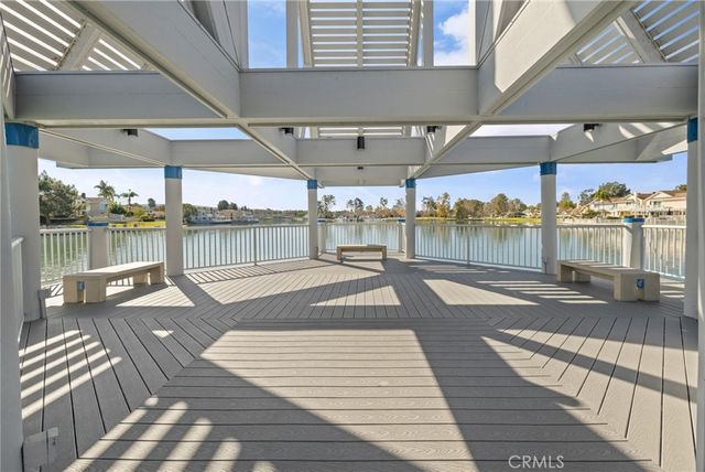 77 Greenbough 155, Irvine, CA 92614