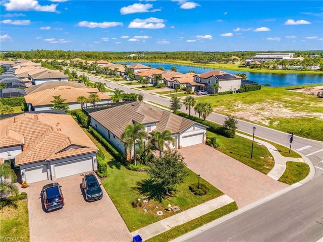 18358 Parksville DR, Estero, FL 33928