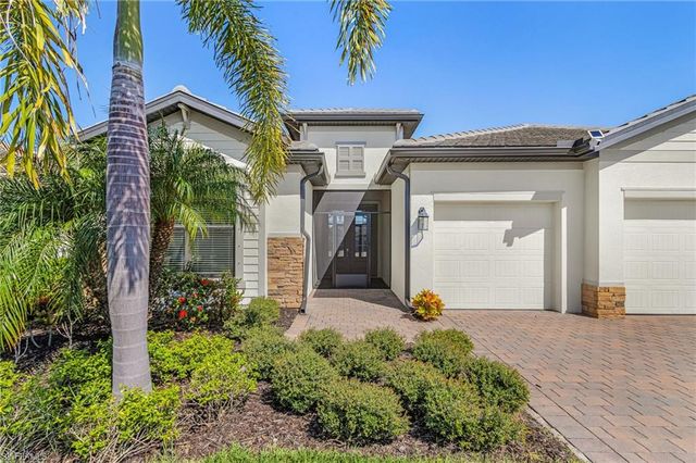 18358 Parksville DR, Estero, FL 33928