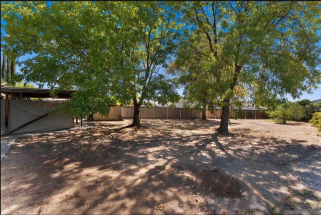 16333 Bassett, Ramona, CA 92065