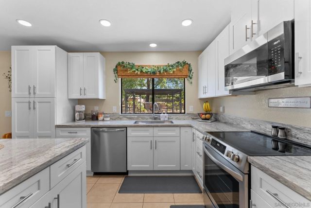 16333 Bassett, Ramona, CA 92065