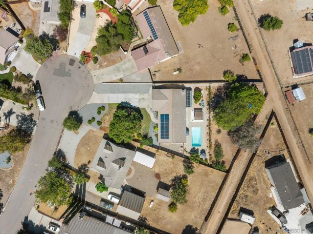 16333 Bassett, Ramona, CA 92065