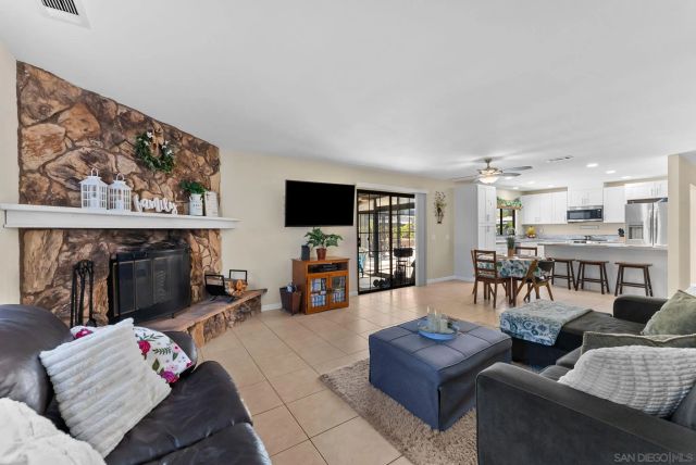 16333 Bassett, Ramona, CA 92065