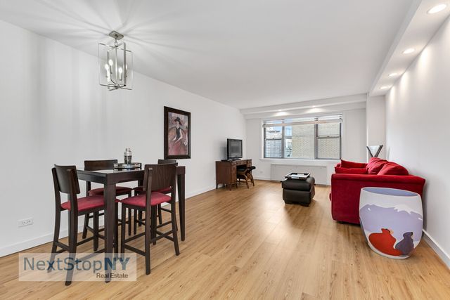 400 E 56th St Apt 15RS, New York City, NY 10022