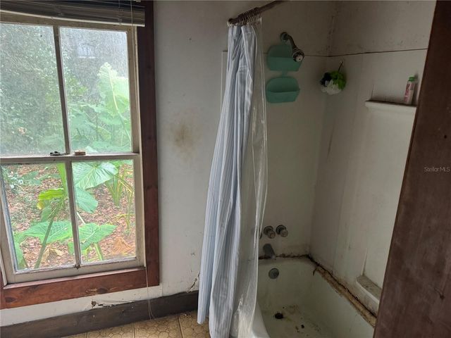 1919 NW 55TH AVENUE, Gainesville, FL 32653