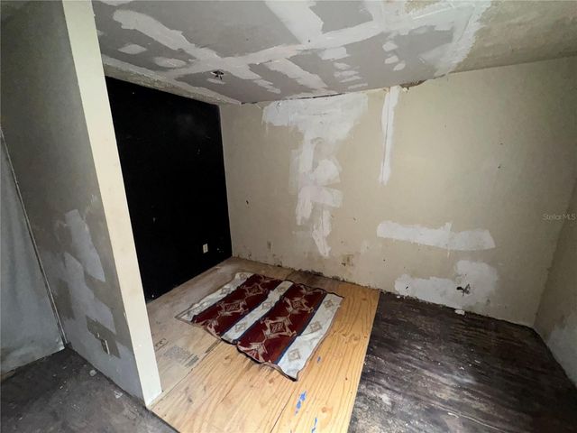 1919 NW 55TH AVENUE, Gainesville, FL 32653