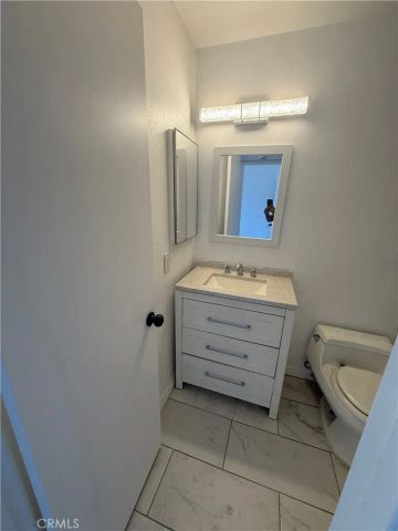 700 West La Veta Avenue E4, Orange, CA 92868