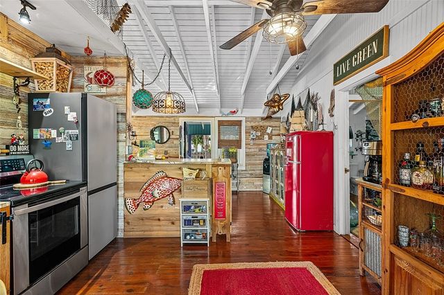 8815 US 1 Highway, Micco, FL 32976