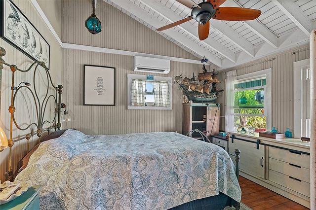 8815 US 1 Highway, Micco, FL 32976