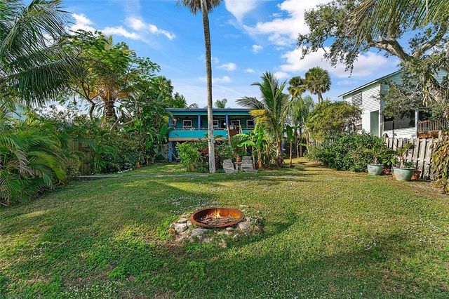 8815 US 1 Highway, Micco, FL 32976