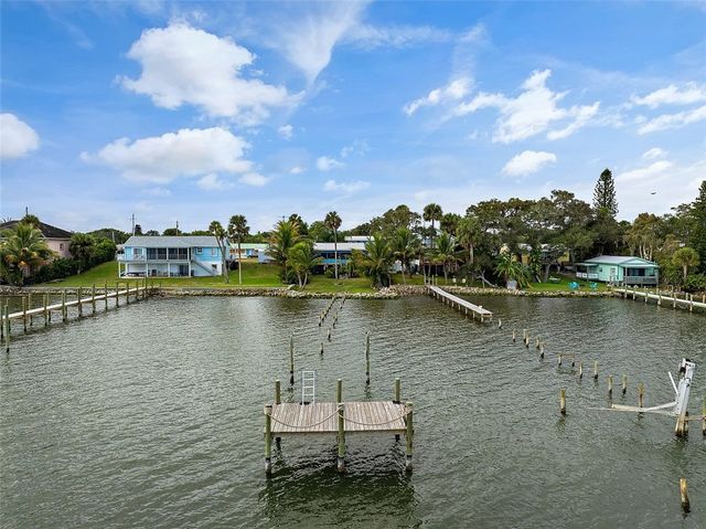 8815 US 1 Highway, Micco, FL 32976