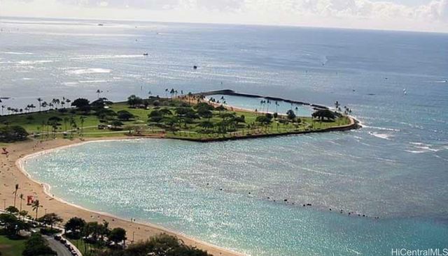 410 Atkinson Drive 935, Honolulu, HI 96814