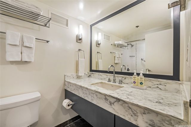 410 Atkinson Drive 935, Honolulu, HI 96814