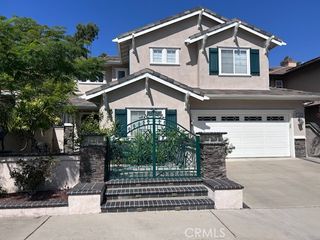 11695 Loucks, Tustin, CA 92782