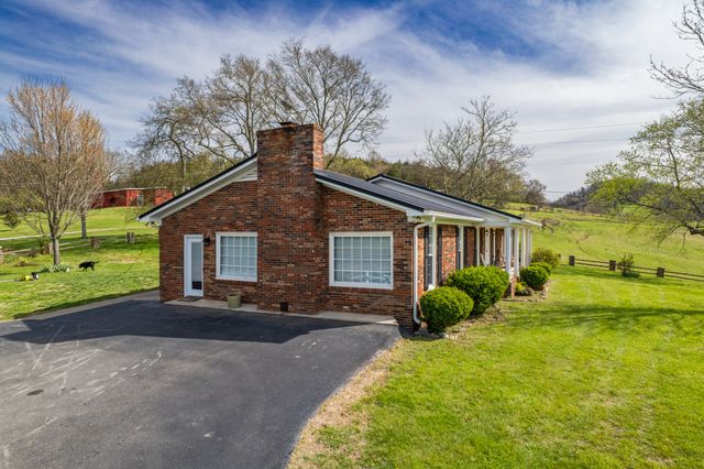 1839 Polly Adams Rd, Belfast, TN 37019
