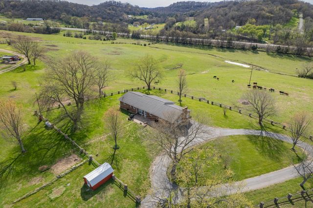 1839 Polly Adams Rd, Belfast, TN 37019