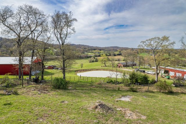 1839 Polly Adams Rd, Belfast, TN 37019