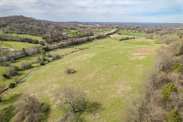 1839 Polly Adams Rd, Belfast, TN 37019