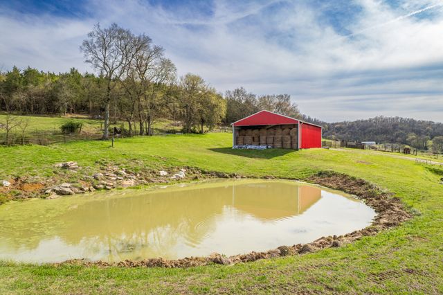 1839 Polly Adams Rd, Belfast, TN 37019