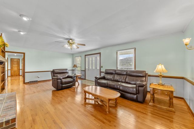 1839 Polly Adams Rd, Belfast, TN 37019