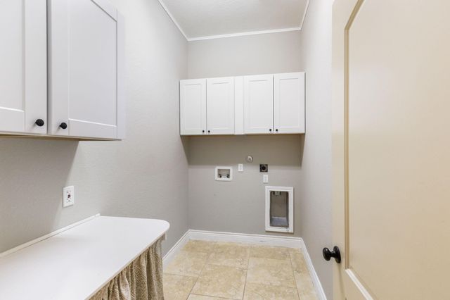 135 N Greatwood Glen Place, Montgomery, TX 77316