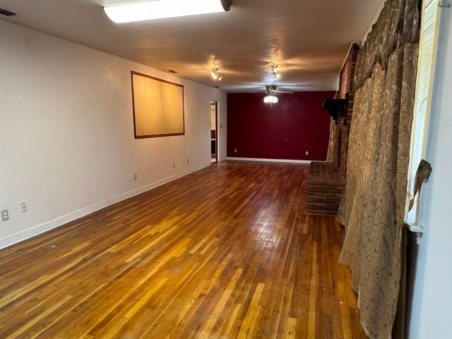 3209 KESSLER BOULEVARD, Wichita Falls, TX 76309