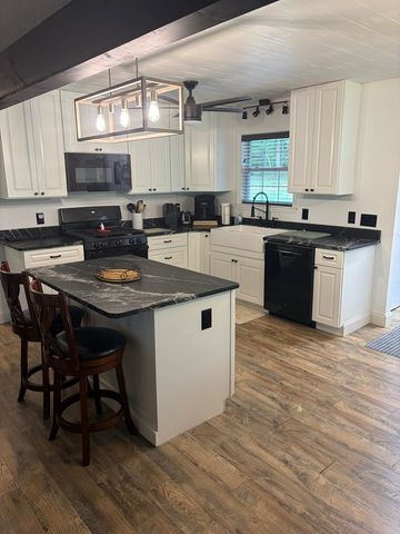 4064 Hwy 325, Blairsville, GA 30512