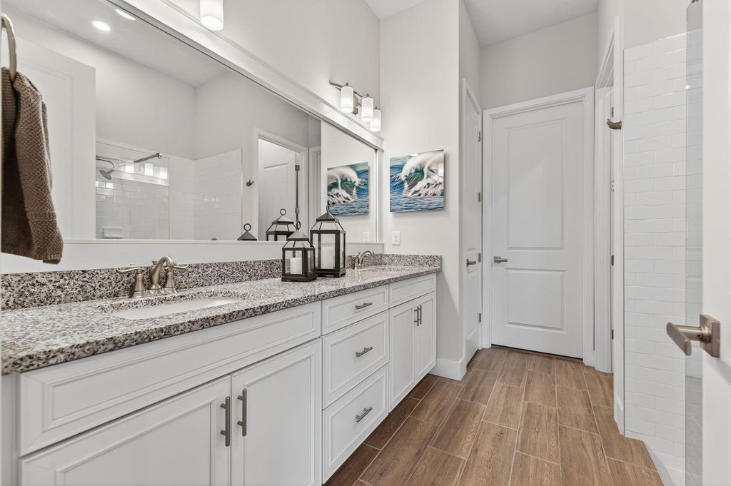 Image 19 of property listing at 7434 N Blue Spring Dr, Parkland, FL 33067