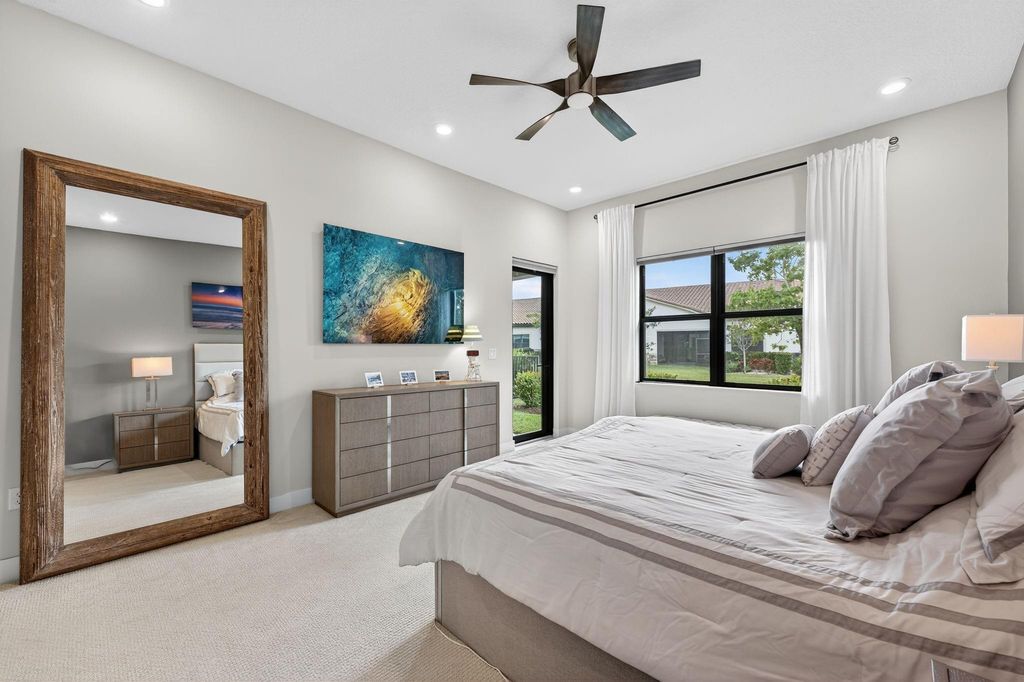 Image 28 of property listing at 7434 N Blue Spring Dr, Parkland, FL 33067