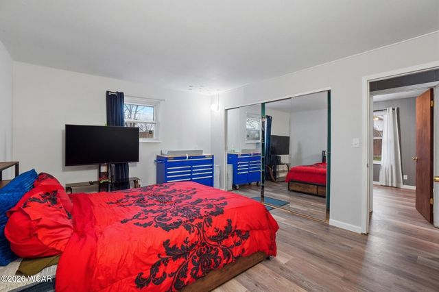 3 Poulston PL Place, Lima, OH 45805