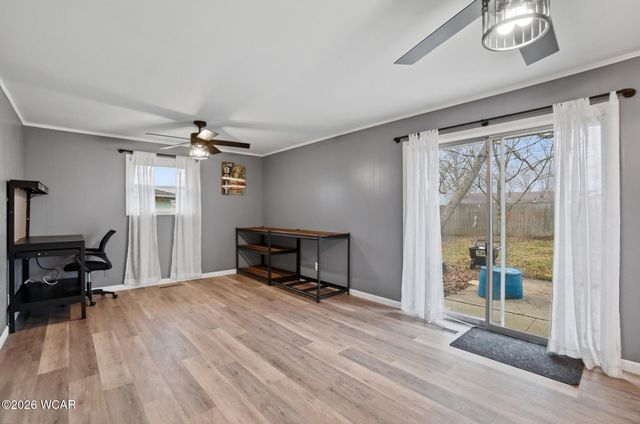 3 Poulston PL Place, Lima, OH 45805