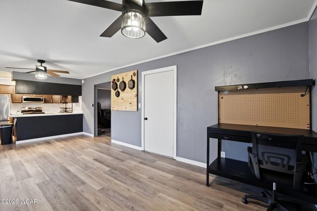 3 Poulston PL Place, Lima, OH 45805