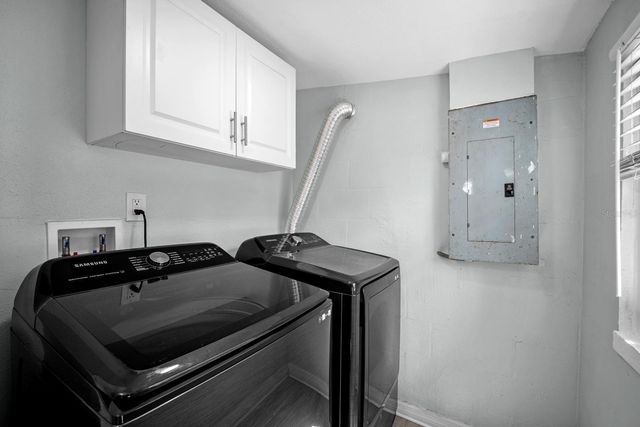 7954 49TH AVENUE N, St Petersburg, FL 33709