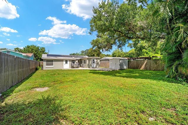 7954 49TH AVENUE N, St Petersburg, FL 33709