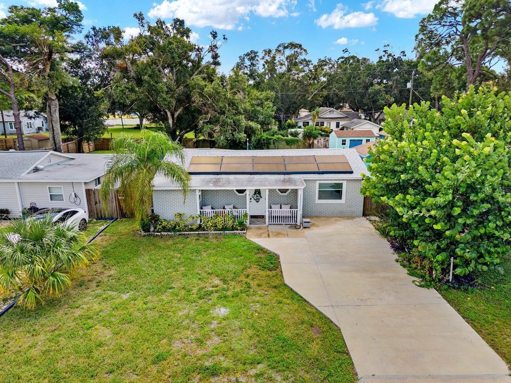 7954 49TH AVENUE N, St Petersburg, FL 33709
