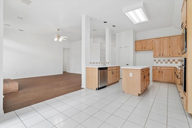 8402 Falconet Circle, Mckinney, TX 75072