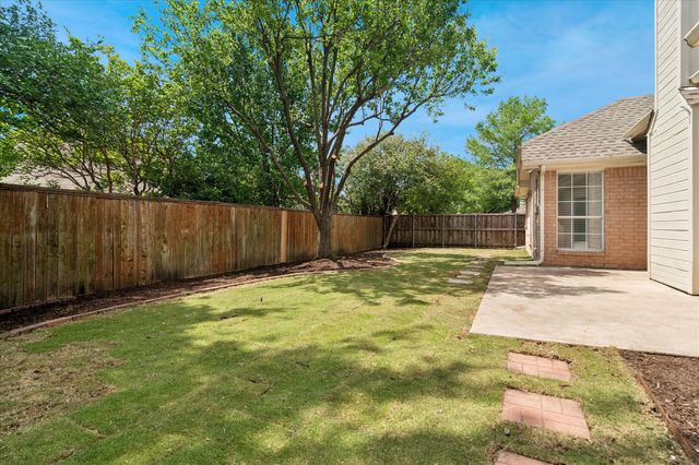 8402 Falconet Circle, Mckinney, TX 75072