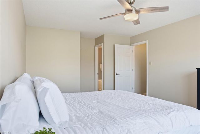 2525 Alleghany LOOP, Virginia Beach, VA 23456