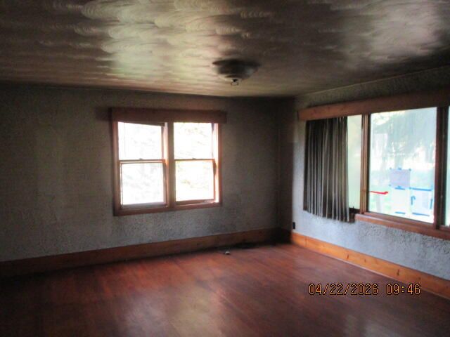 02045 County Road 681, Geneva Twp, MI 49056